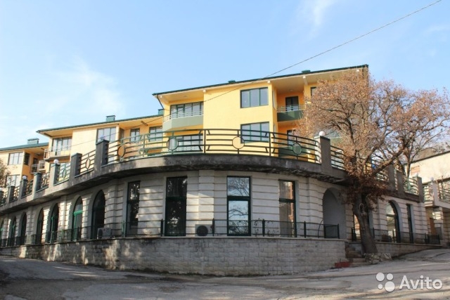 Предлагаем к Вашему вниманию уютные апартаменты на 3 этаже вблизи черного моря в городе Алупка. Общая площадь... - 6