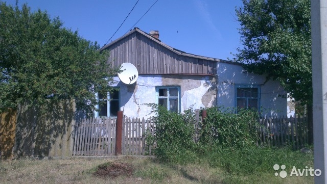 Дом расположен в с.Ильичево Ленинского р-на на участке 20 соток,до моря 9 км, вода во дворе идет постоянно, кроме...