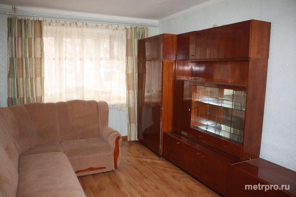Предлагаем приобрести 2-комнатную квартиру в районе Москольца.  Дом расположен вдали от шума дорог и близко от... - 1