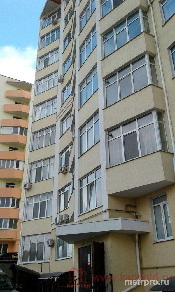 Продается трехкомнатная квартира по улице Ростовская, на 3 этаже 9-этажного дома. Общая площадь — 90 м.кв. Блочный...
