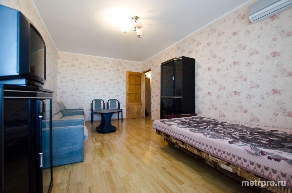 Сдается 1 комнатная квартира в центральном районе Симферополя ул. Самокиша. Этаж 7 из 9. Квартира большая,... - 12