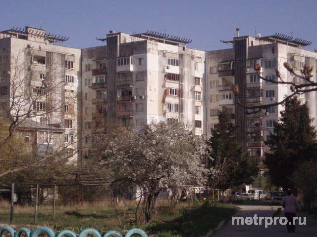 Продается однокомнатная квартира в одном из красивейших и уютных мест Крыма – поселке Щебетовка. Квартира расположена... - 12