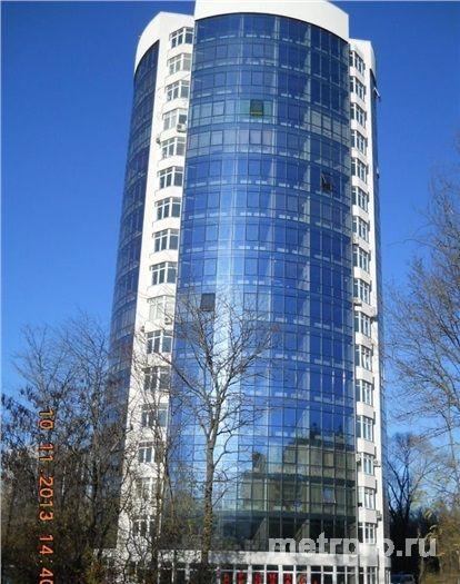 Продается квартира с панорамными окнами с ремонтом в доме по ул.Беспалова 110в. Описание квартиры - нестандартная...