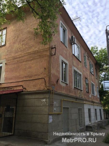 Продается 3 квартира 'сталинка',в центре города,ул Щербака д.22, 2 /3 этажного дома, общая площадь 60 м, жилая - 44... - 2