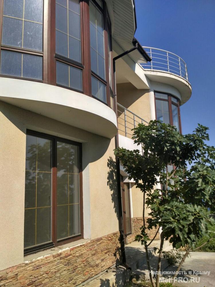 Продается 3-этажный дом, в селе Лазурное Алуштинского района. Построен в 2008 году.  Без внутренней отделки.... - 3