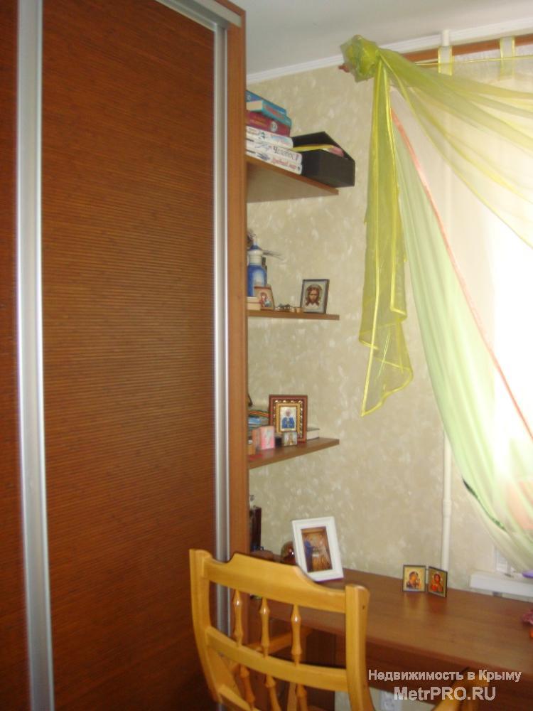 Продам просторную 4-комнатную квартиру для большой семьи в одном из лучших районов Симферополя – Москольцо.  *... - 10