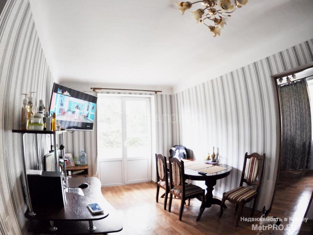 Продается 2 комнатная квартира в центре Ялты  улица Московская район «Октября»  Квартира в Ялте  площадью 45 кв. м.... - 2