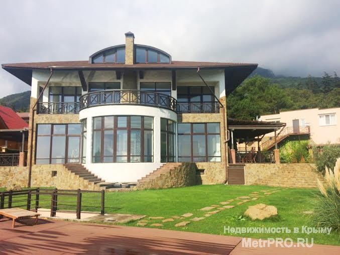 Продажа дома в Гурзуфе.  Продается современный жилой дом в живописном районе Гурзуфа с панорамным видом на море и... - 4