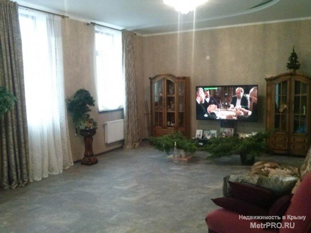 Продается современный 3-х этажный дом, площадью 300 м.кв.  в элитном Гагаринском районе с развитой инфраструктурой по... - 3