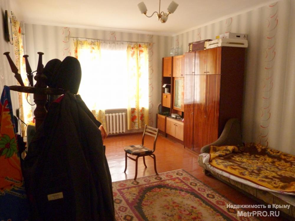 Крым, Симферополь, Хацко, 3-комнатную квартиру,  3/3 кирпичного дома, 57 квадратных метров, хорошее состояние,...