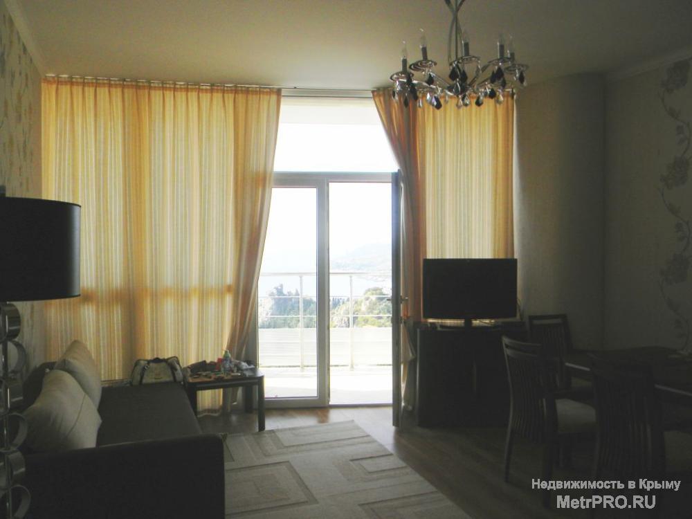 Продается квартира в современном жилом комплексе в Гурзуфе, всего в 600 метрах от моря и набережной. Общая площадь 72... - 2