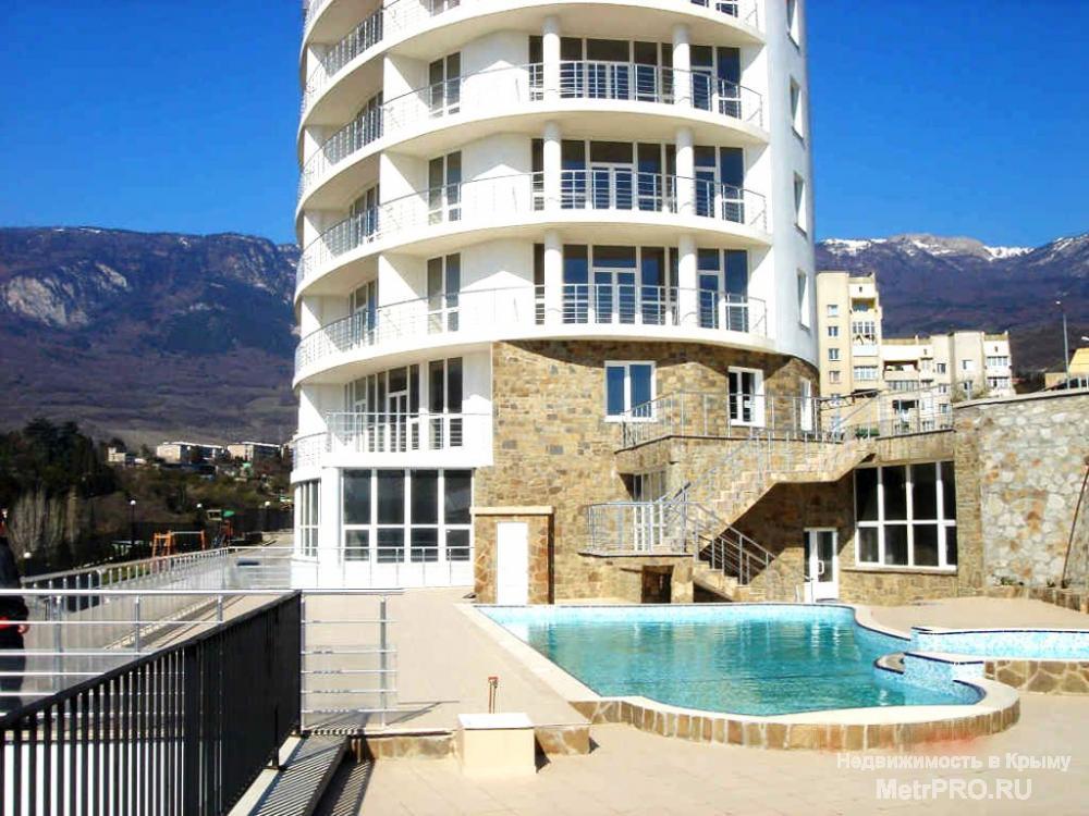 Продается квартира в современном жилом комплексе в Гурзуфе, всего в 600 метрах от моря и набережной. Общая площадь 72... - 12