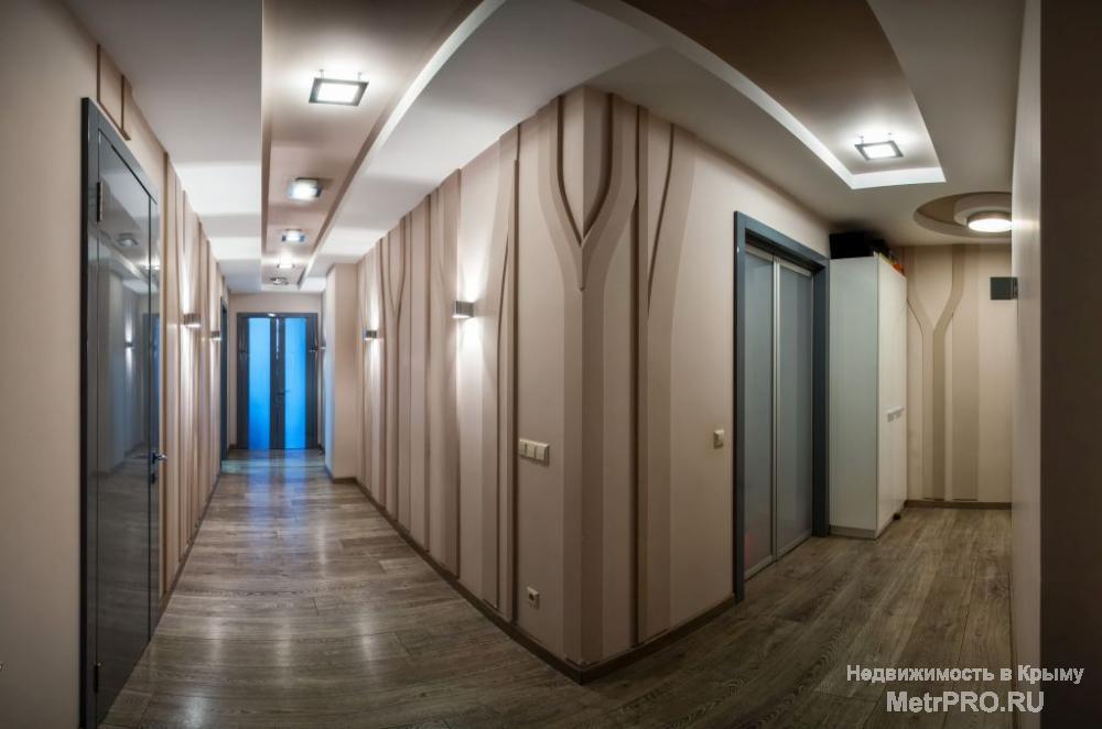Продается 3 комнатная квартира в непосредственной близости от центра Ялты. Общей площадью 140 кв.м., располагается на... - 7