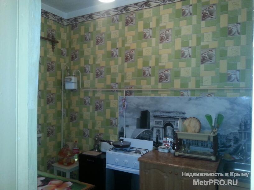 Продам 1 комнатную квартиру в Севастополе!Расположена по ул.Льва Толстого общей площадью 40 м2,жилой 20 м2,и кухней 7... - 1