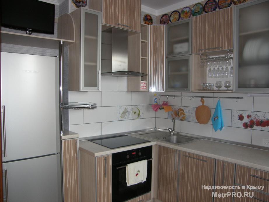 Изысканная, комфортабельная и уютная, 1-комнатная квартира, расположена в ЖК «Бриз», в городе-курорте Алушта в одном... - 6