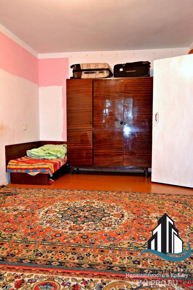 Продаётся 1-комнатная квартира в развитом инфраструктурном районе города Феодосия, общей площадью - 31,2 кв.м., жилой...