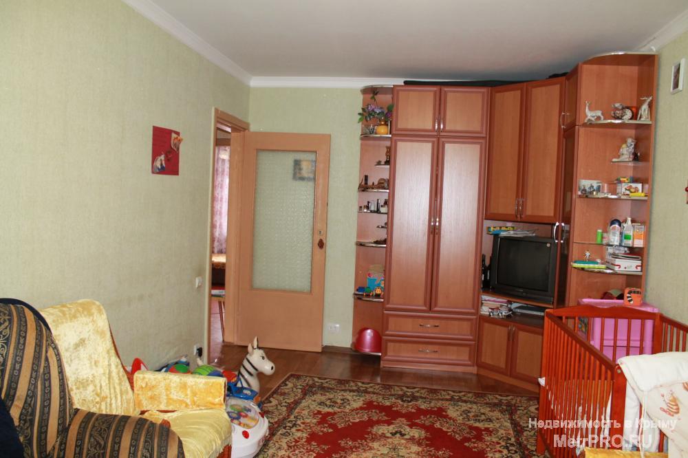 Продается 2-х комнатная квартира в г.Алушта, на  ул.60 лет СССР, дом 9. Квартира расположена на 5 этаже/5 этажного...