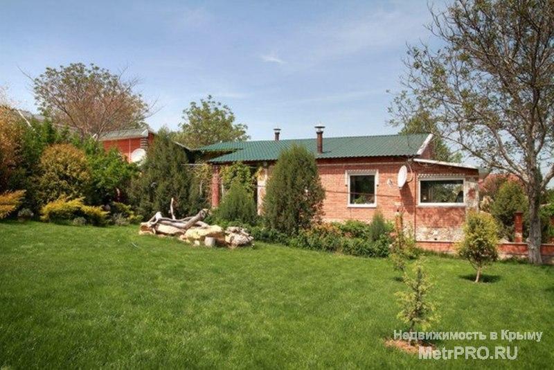 Если Вы хотите снять большой, чистый, тёплый дом в Крыму для загородного отдыха, предлагаем деревенскую усадьбу... - 1