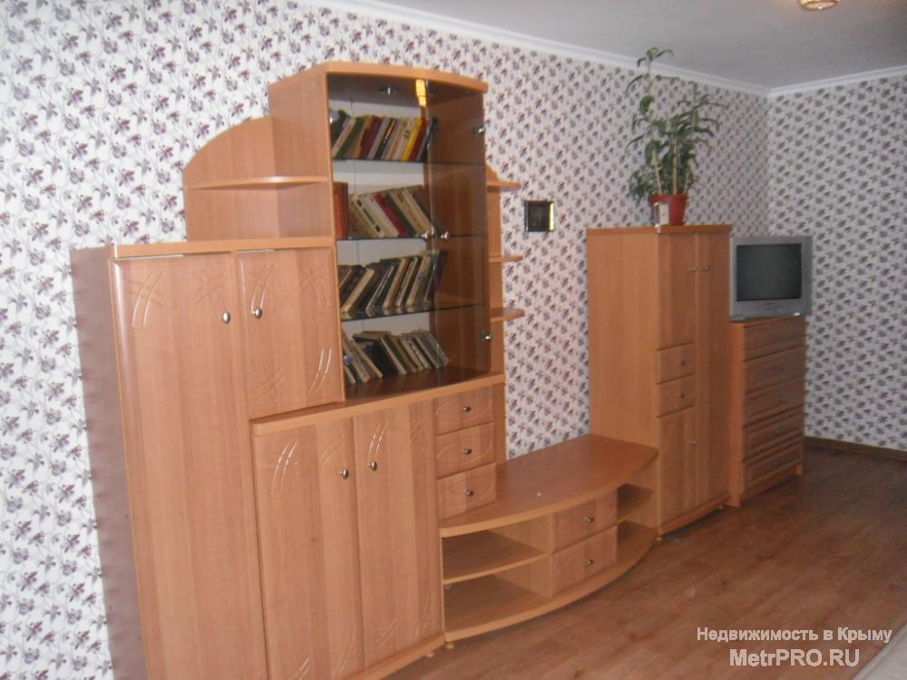 Эта двухкомнатная квартира расположена близко к курортному автовокзалу, Рядом клиника Genesis, московское кольцу,... - 2