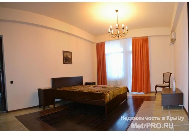 Предлагаю к продаже 3-комнатную квартиру в жилом комплексе, расположенном в зеленом поселке Гурзуф, в районе мдц... - 2