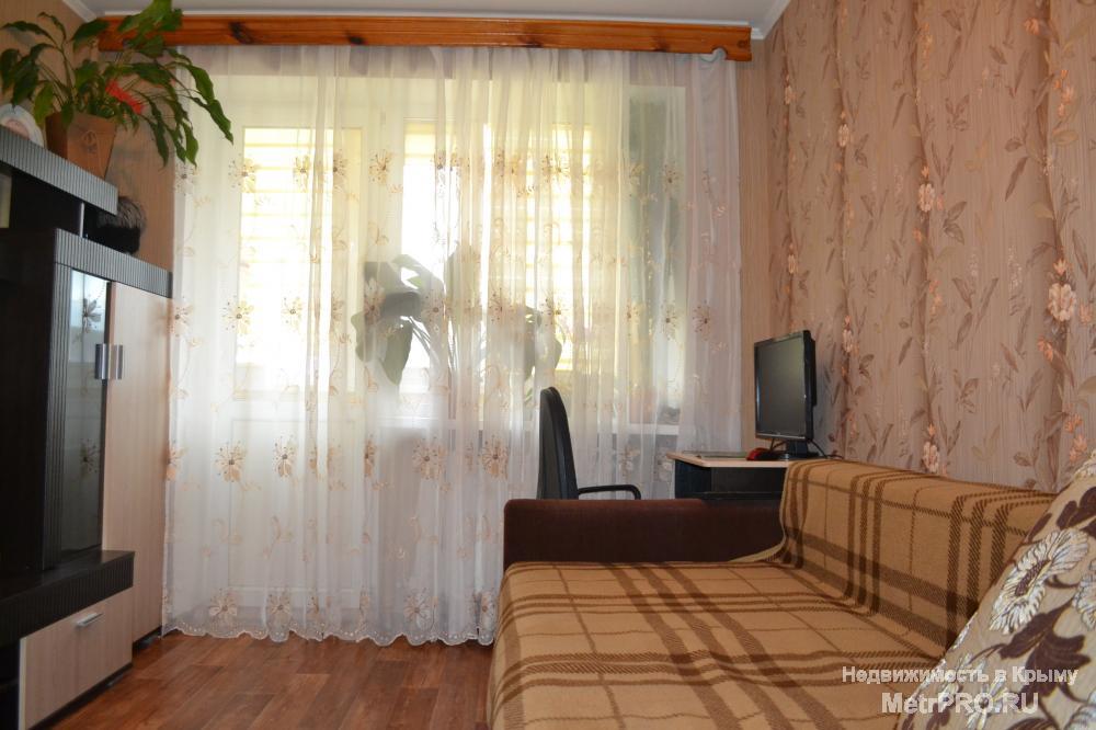 Продам 2 комнатную квартиру Симферопольский район,с.Перевальное (военный городок).Квартира расположена на четвертом...
