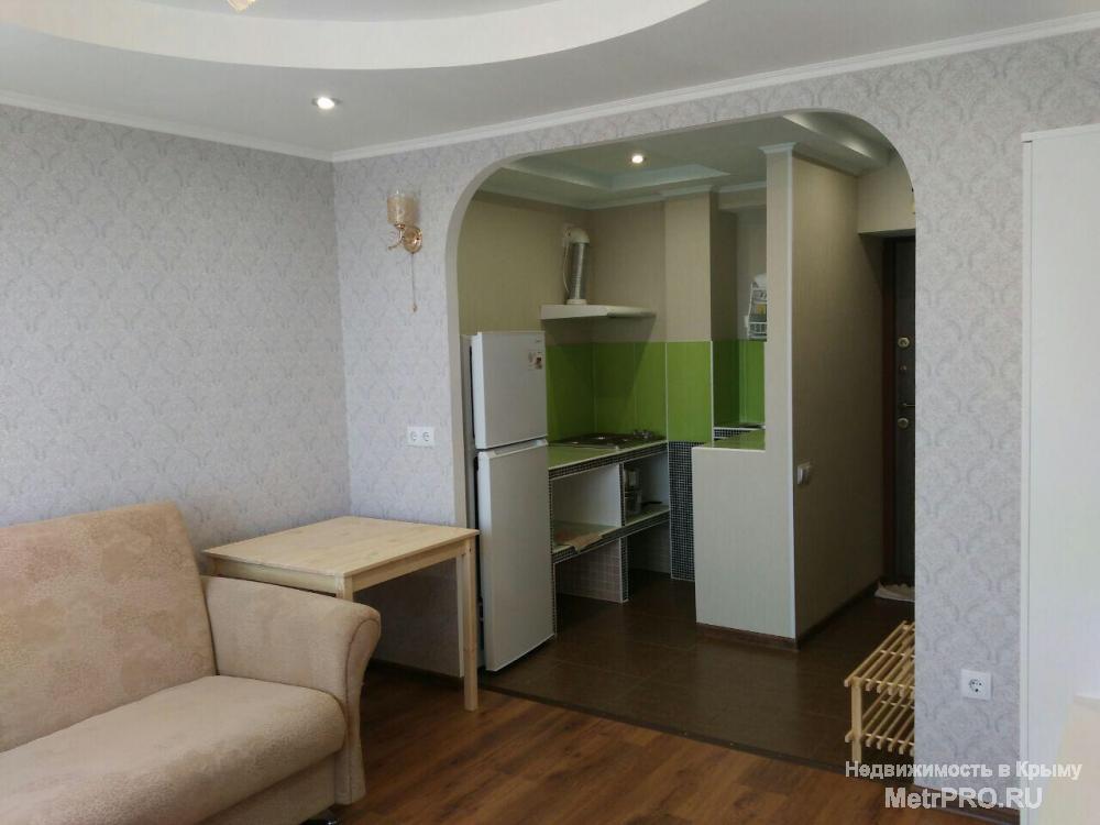 Продается квартира-студия в поселке Гурзуф. Квартира находится на 3-м этаже 4-этажного дома, общая площадь-20.8 кв.м.... - 8