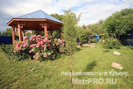 Уютный дом, который находится в селе Морское в 20 км от курорта Судак. Комплекс имеет ухоженную, озелененную... - 5