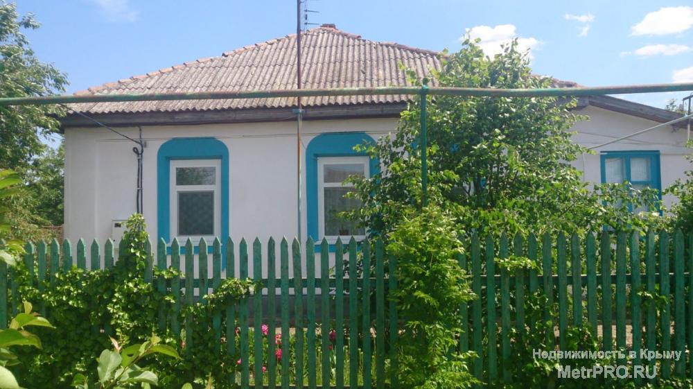 Продам дом, с. Новоандреевка - 20 км. до города, до моря 50 км. Дом площадью 80 кв.м. в хорошем жилом состоянии....