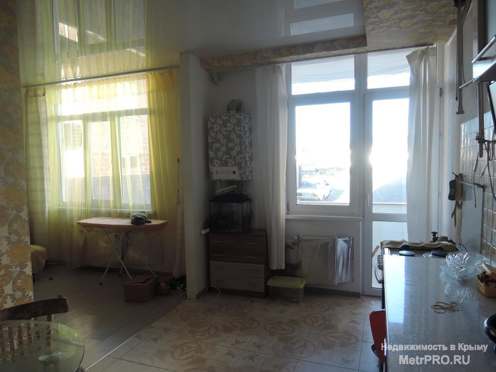 Продается 1-комнатная квартира 42,1 кв. м. на Артдивизионовской, 8 (Севастополь)  + Просторная кухня 10 кв.м   +... - 1