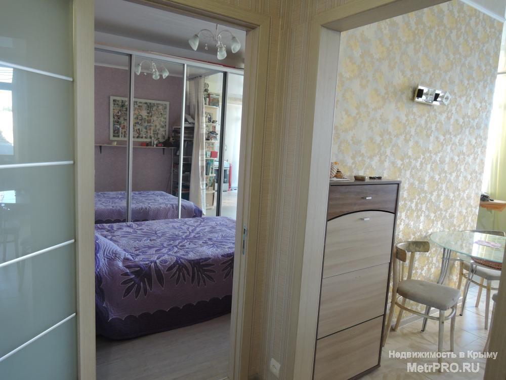 Продается 1-комнатная квартира 42,1 кв. м. на Артдивизионовской, 8 (Севастополь)  + Просторная кухня 10 кв.м   +... - 8