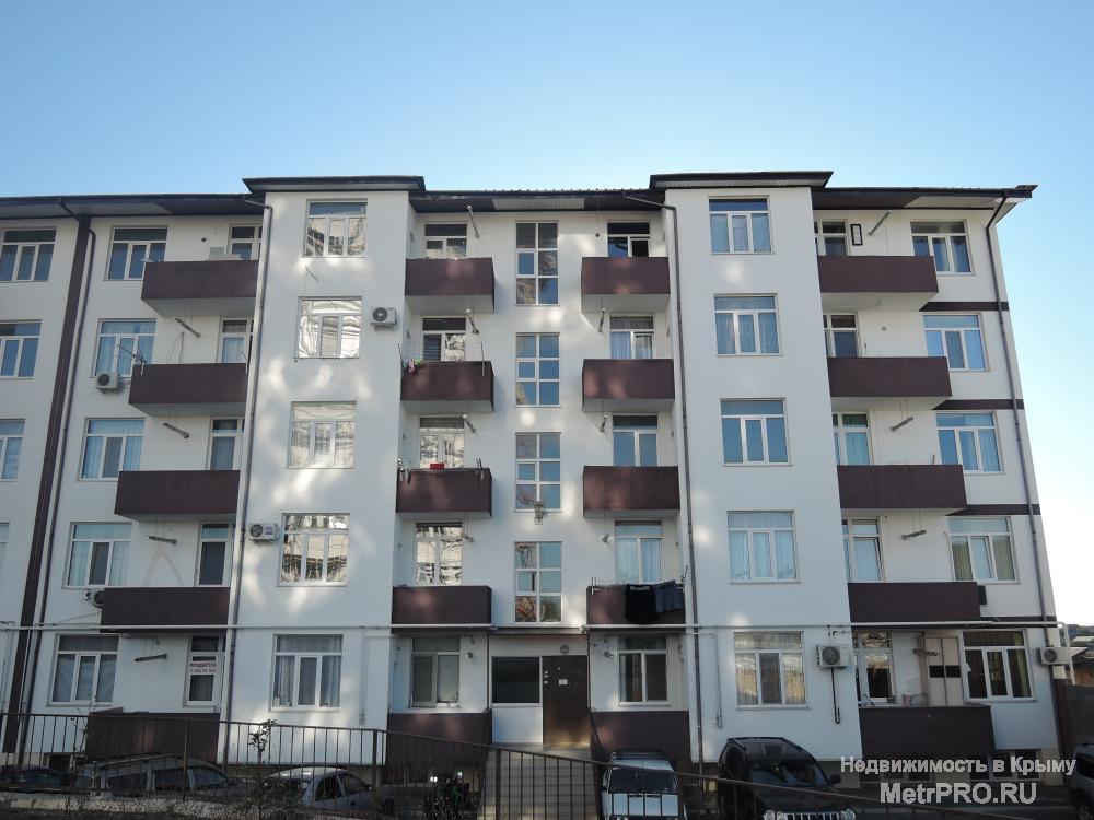 Продается 1-комнатная квартира 42,1 кв. м. на Артдивизионовской, 8 (Севастополь)  + Просторная кухня 10 кв.м   +... - 10