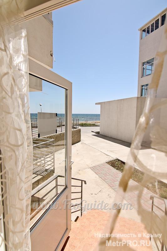 Шикарная двухкомнатная квартира класса люкс, расположенная на самом берегу Черного моря станет отличным вариантом для...