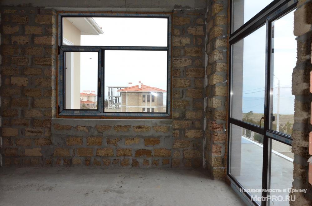 Продается новый дом с видом на море в коттеджном поселке в Севастополе.  Дом 2-х этажный, без внутренней отделки, с... - 22