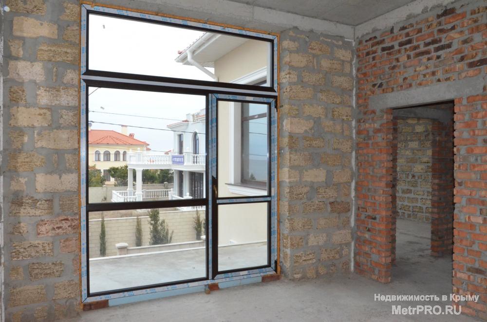Продается новый дом с видом на море в коттеджном поселке в Севастополе.  Дом 2-х этажный, без внутренней отделки, с... - 23
