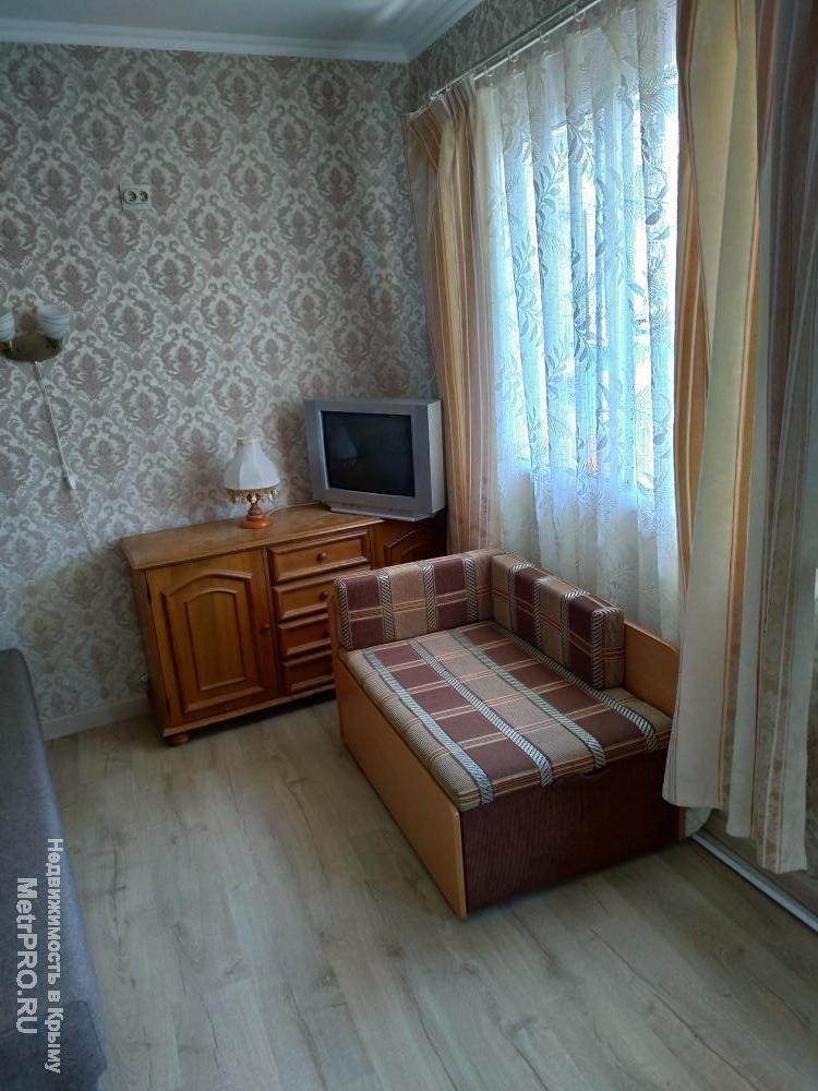 Сдаю посуточно небольшой новый домик на 2-3 человека в изолированном своем дворе (без соседей) у Воронцовского парка.... - 4