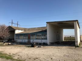 Продам комплекс нежилых зданий и сооружений в селе Бабенково...
