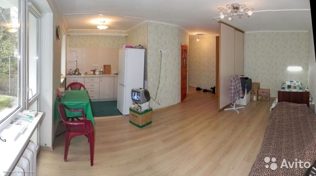 Крым, Ялта. Продаётся 1 комнатная квартира по улице Суворовская. Квартира находится на первом этаже, четырёх этажного...