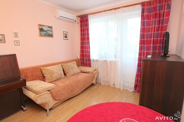 Двухкомнатная квартира в Феодосии, на улице Старшинова, 3...  Квартира двухкомнатная.  Находится она совсем близко... - 3