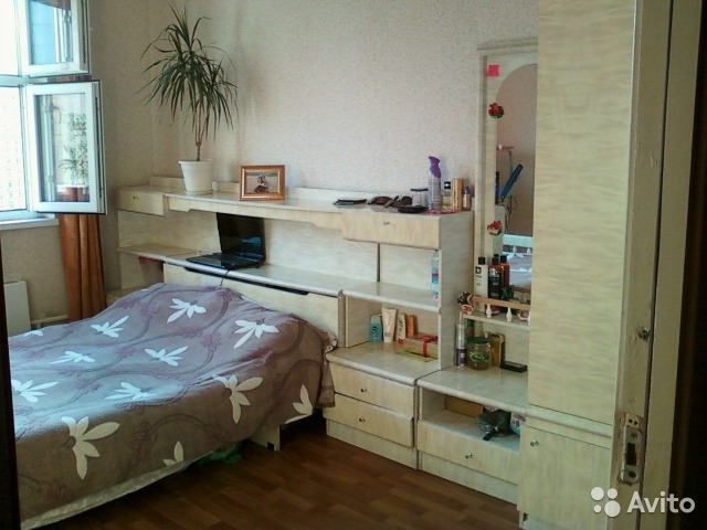 Аренда / 1-комнатные, СЕВАСТОПОЛЬ, Кесаева, 16 000 р. Большая двухспальная кровать, полностью вся мебель и бытовая техника: стиральная машинка, микроволновка,холодильник,... - 1