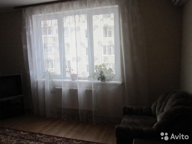 Аренда / 1-комнатные, СЕВАСТОПОЛЬ, г.Севастополь, 25 000 р. Сдается 1-о комнатная квартира на 5-м этаже 9-ти этажного дома на длительный срок. Квартира находится в середине... - 9
