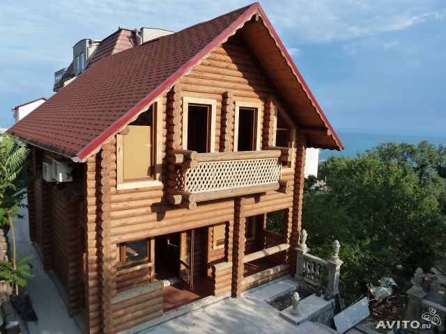 Продажа / Дома, ЯЛТА, 32 000 000 р. На территории большая беседка с летней кухней, имеется спуск к горному ручью, бассейн 8х4м., деревянный сруб(гостевой... - 10