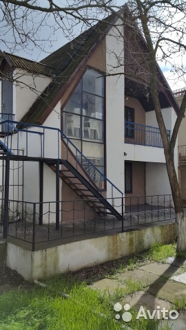 Продается 2-х этажный дом на базе отдыха 'Прибой' в городе Саки, Крым. до моря 350 метров. База имеет очень развитую... - 2