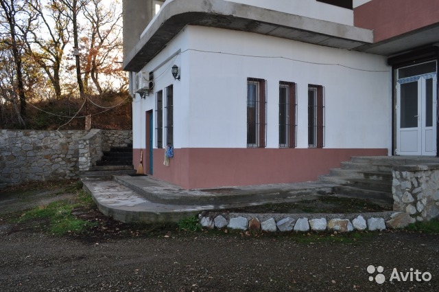 Продается собственный дом, Республика Крым, г.Алушта, с. Малый Маяк. Два этажа общей площадью 250 кв м +... - 2