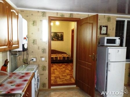 Сдам 2 комн. дом с отдельным двором рядом с пляжем Солярис по ул. Петриченко 35. К пляжу 7 минут пешком по тенистой... - 7