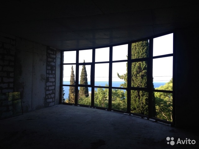 Симеиз — курортный поселок на Южном берегу Крыма в 18 км к западу от Ялты. Симеиз расположен в живописном месте на... - 2