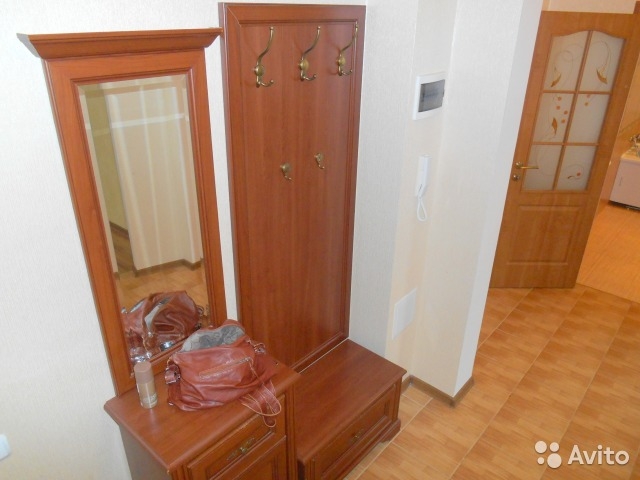 Аренда / 1-комнатные, ФЕОДОСИЯ, бул. Адмиральский, 15 000 р. Без выселения на лето большая новая 1-к. квартира. На Адмиральском бульваре. Цена 15 000 руб, летом 20 000 (можно... - 6