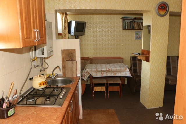 Сдам 1кв.студию ул.Бассейная до мая.№423 Цена с октября по июнь 14000руб/мес.+комунальные, оплата помесячно.... - 2