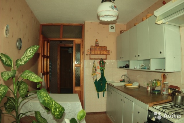 Продается трехкомнатная квартира, улучшенной планировки. Остановка общественного транспорта 'Техническая... - 1