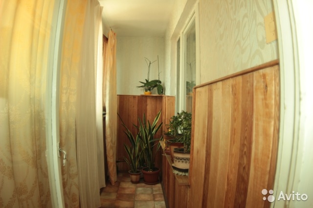 Продается трехкомнатная квартира, улучшенной планировки. Остановка общественного транспорта 'Техническая... - 2