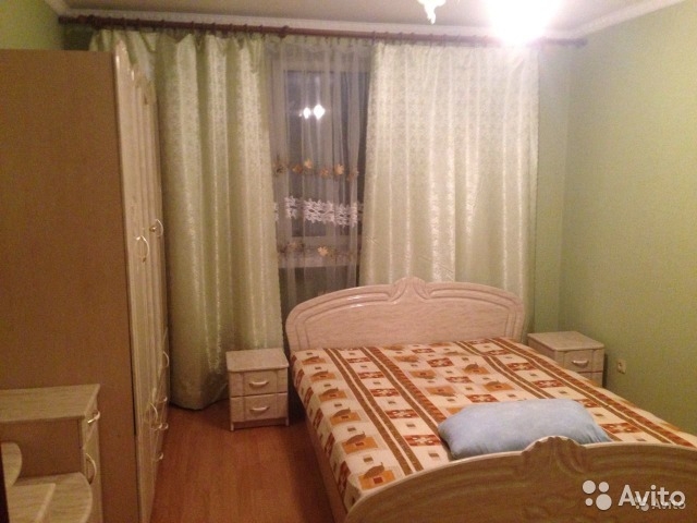 Аренда / 3-комнатные, СИМФЕРОПОЛЬ, Беспалова, 25 000 р. Сдам 3 ком квартиру по ул. Беспалова...Возможен торг на месте. Фото мало, квартиру надо видеть, мебель техника.. - 3